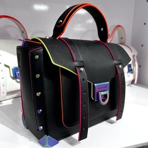 Michael Kors Manhattan Small Contrast-Trim Leather Satchel